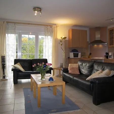 Ferienhaus Mit 3 Ferienwohnungen_ *