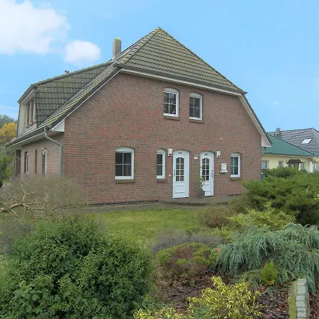 Ferienhaus Mit 3 Ferienwohnungen_