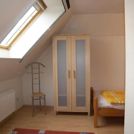Lägenhet Ferienhaus Mit 3 Ferienwohnungen_ *