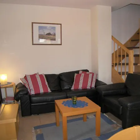 Lägenhet Ferienhaus Mit 3 Ferienwohnungen_ Zempin