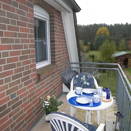 Lägenhet Ferienhaus Mit 3 Ferienwohnungen_ Zempin