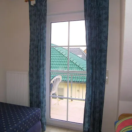 Ferienhaus Mit 3 Ferienwohnungen_ *