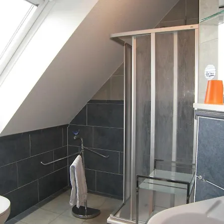 Ferienhaus Mit 3 Ferienwohnungen_ Zempin