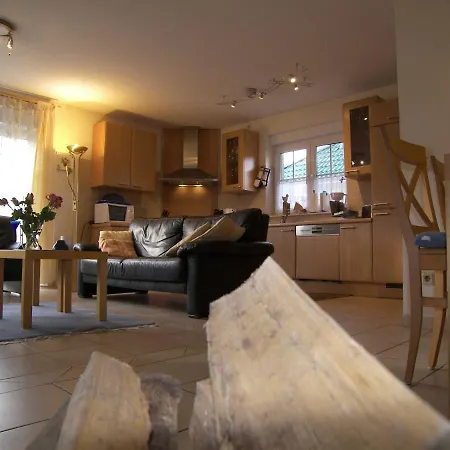 Ferienhaus Mit 3 Ferienwohnungen_ Zempin